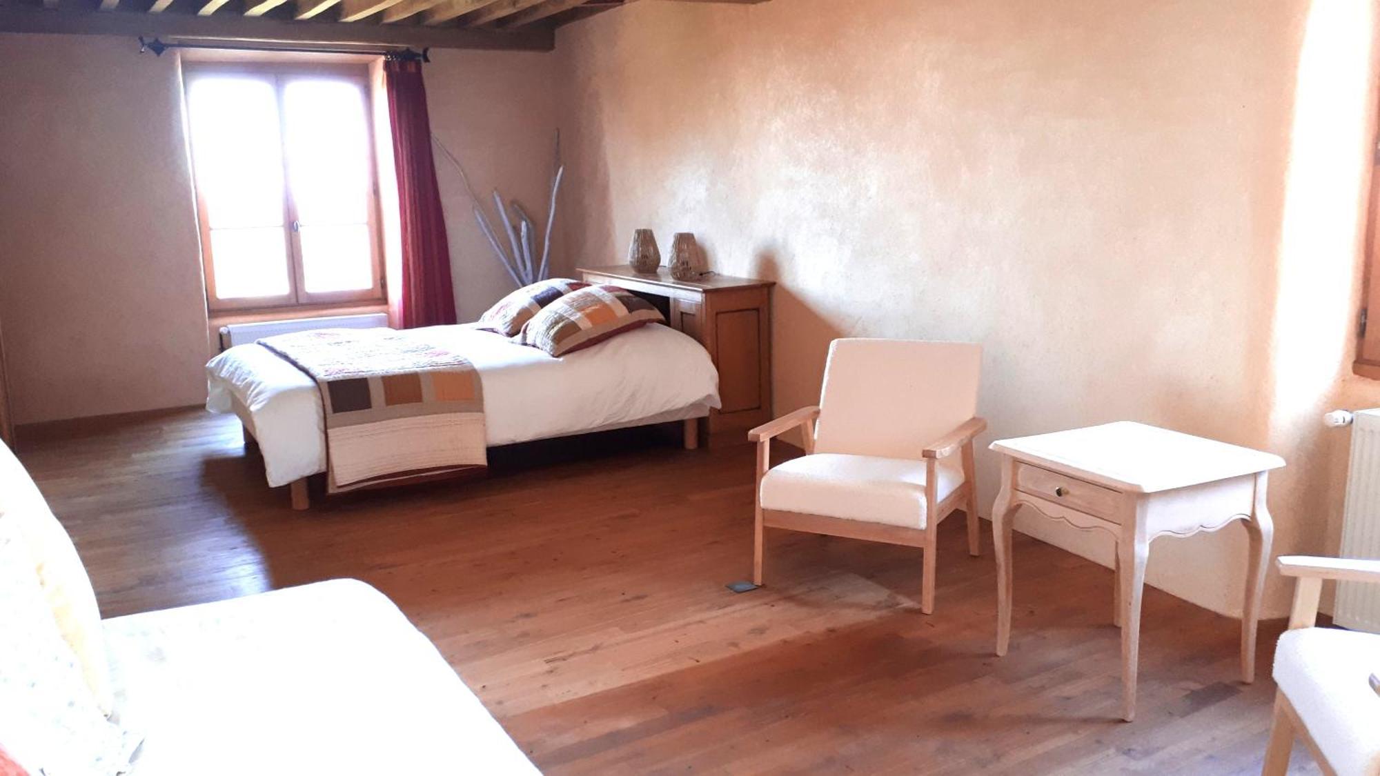 Bed and Breakfast Domaine De Montvianeix Saint-Victor-Montvianeix Exterior foto