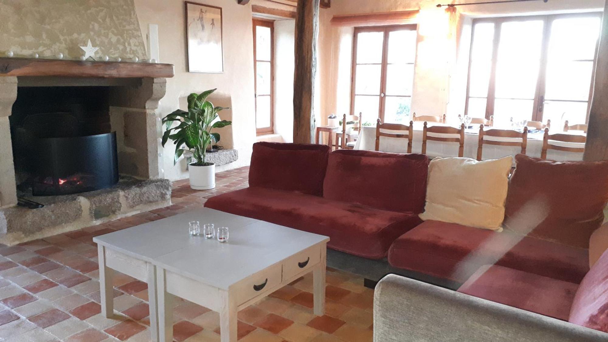 Bed and Breakfast Domaine De Montvianeix Saint-Victor-Montvianeix Exterior foto