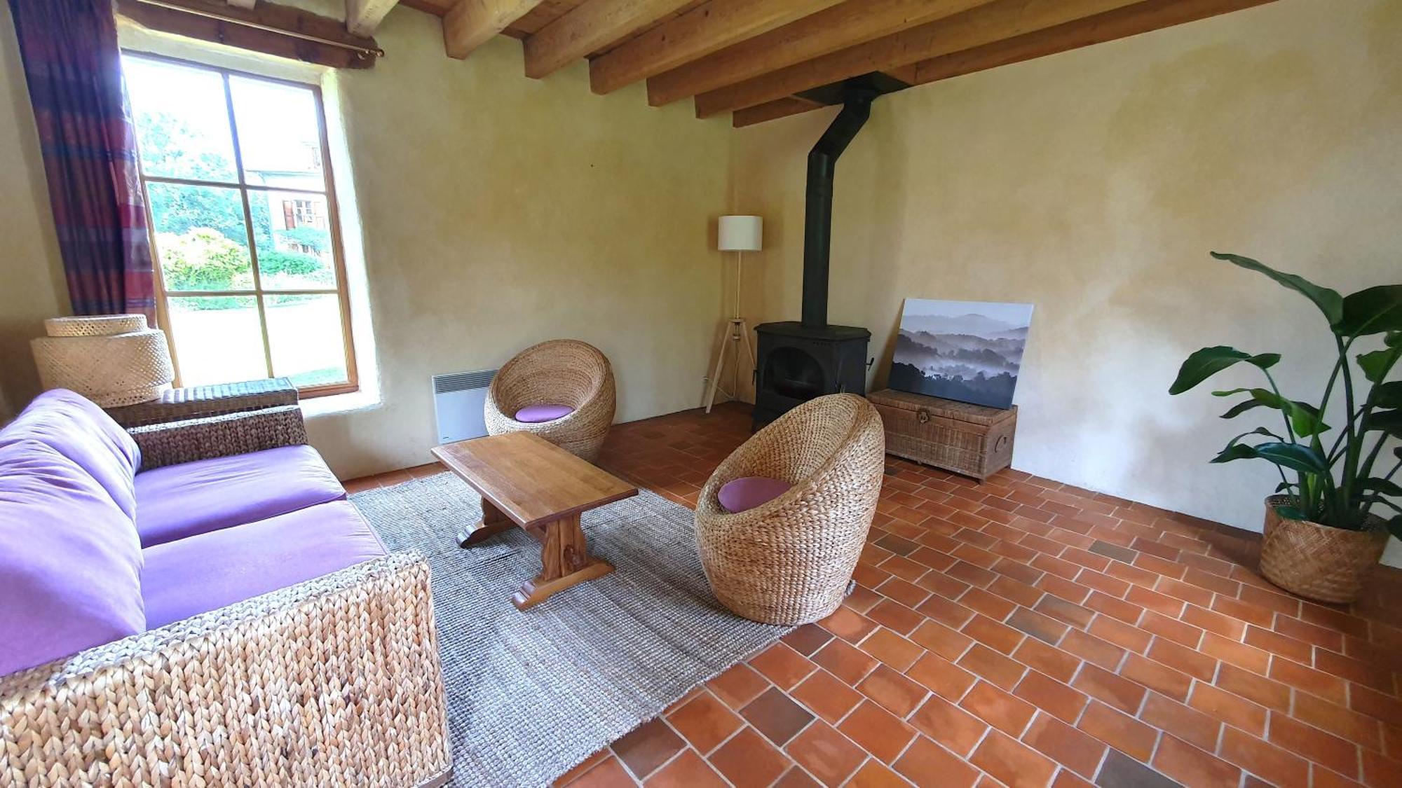 Bed and Breakfast Domaine De Montvianeix Saint-Victor-Montvianeix Exterior foto